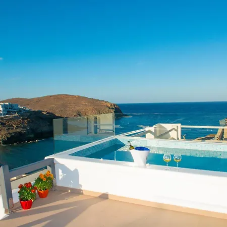 Myrsini's Luxury Merchia Καλαφάτη